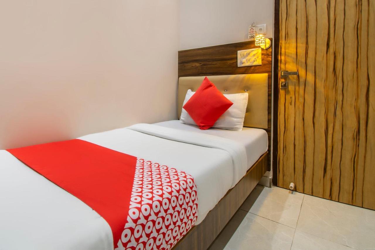 Oyo 69377 Hotel Ruby Mumbai Exterior photo