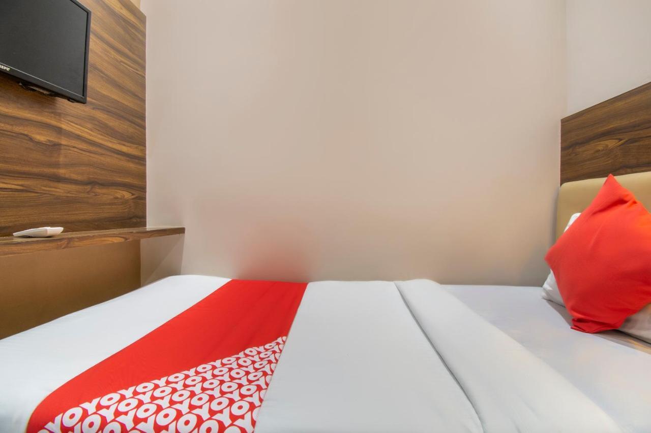 Oyo 69377 Hotel Ruby Mumbai Exterior photo